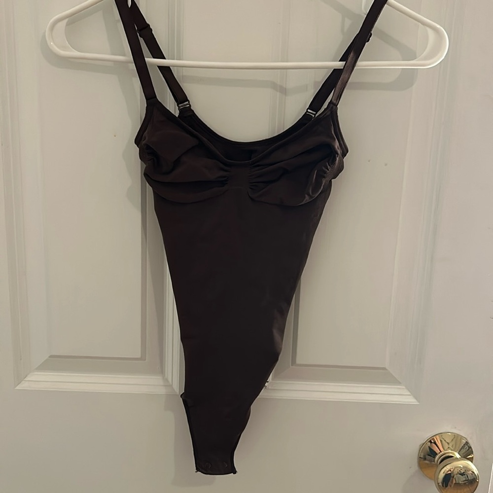 Skims brown bodysuit